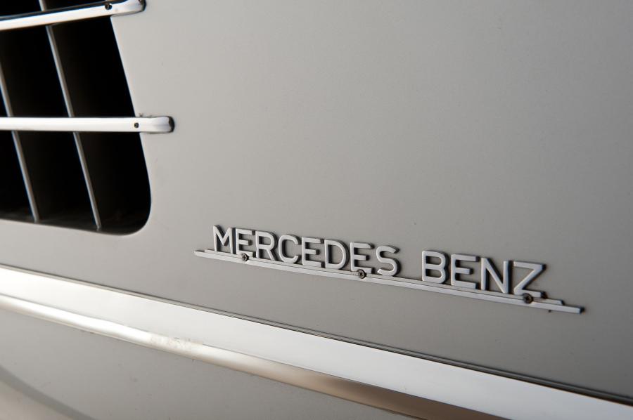 Детали экстерьера Mercedes-Benz 300 SL 1955 года  (фото 195 из 233)